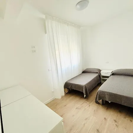 Verga - 100 M Da Piazza Mazzini - Immobil Relax * Jesolo